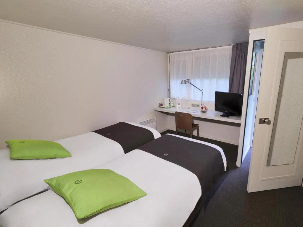 hotel image 13