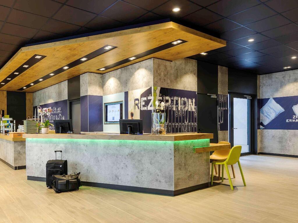 hotel image 9