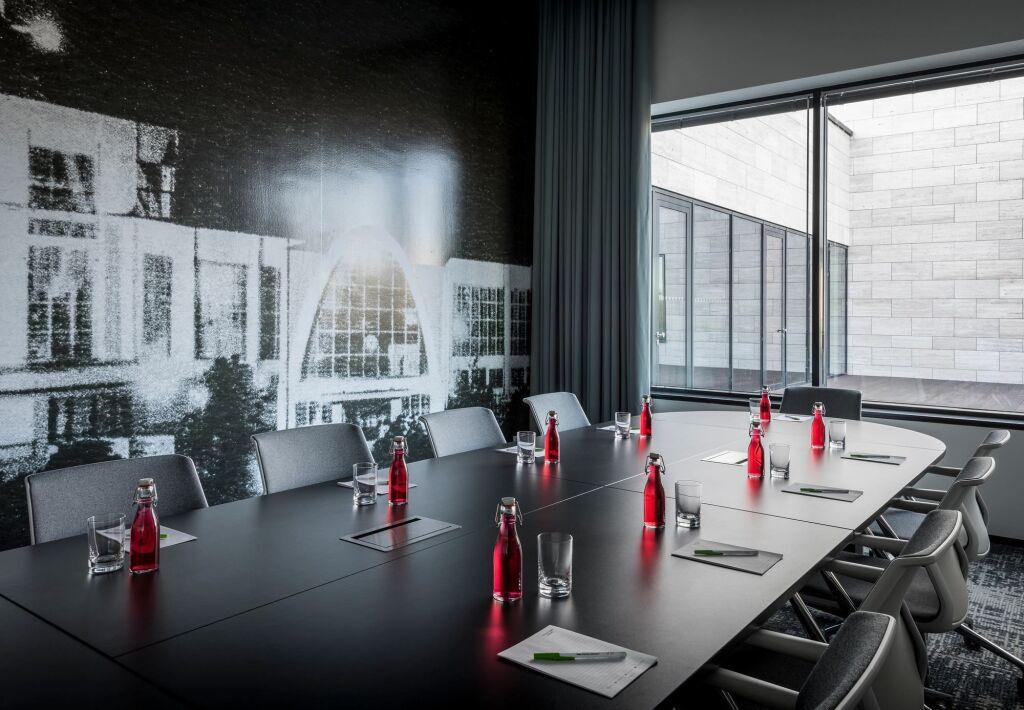 hotel image 10