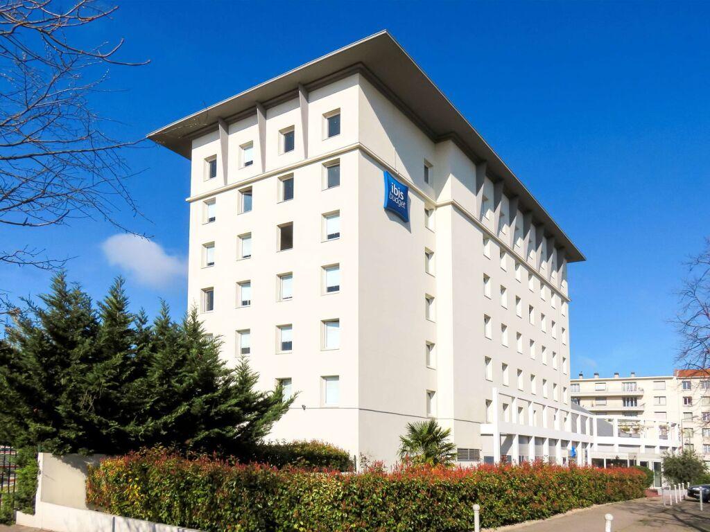 hotel image 12