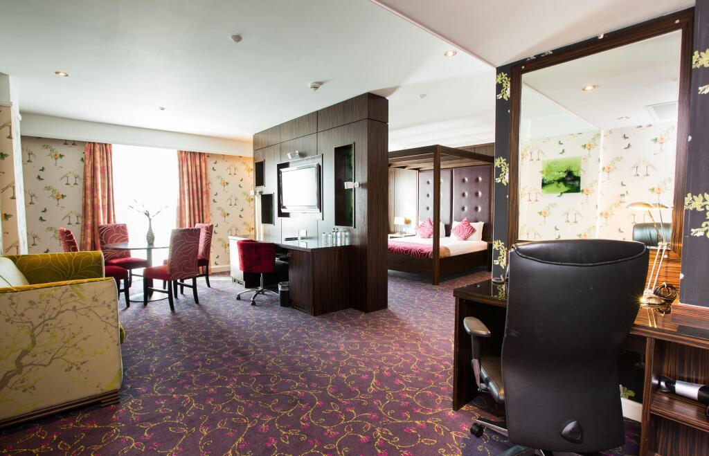 hotel image 12