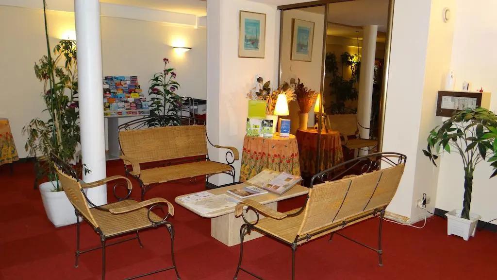 hotel image 12