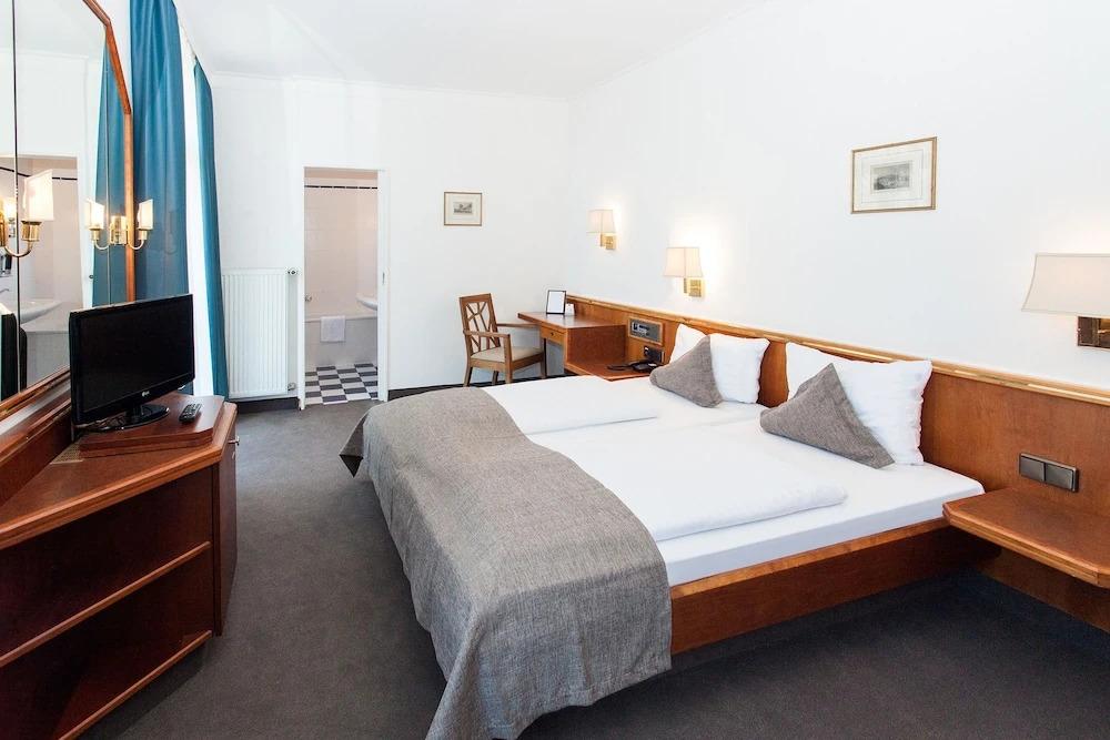 hotel image 14