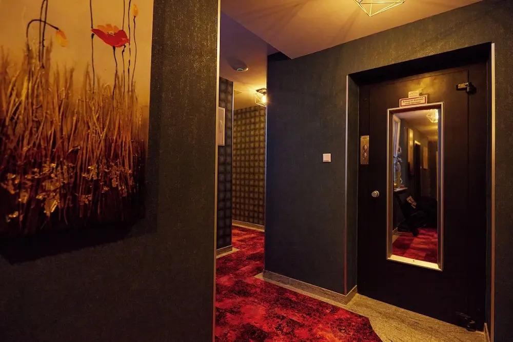 hotel image 18