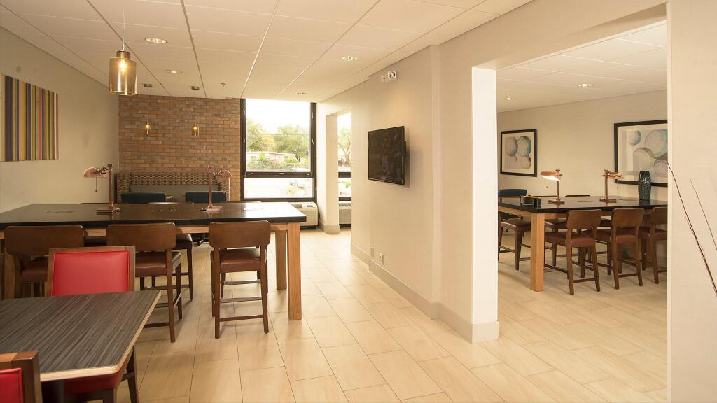hotel image 32