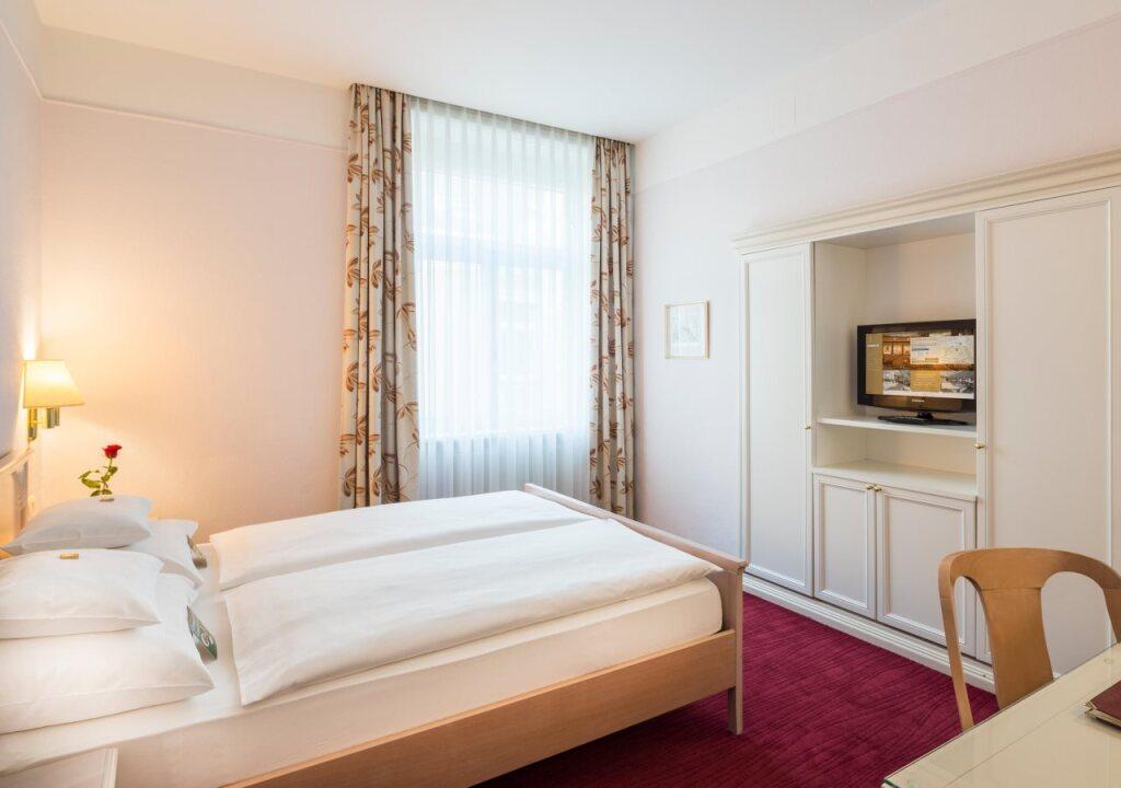 hotel image 36