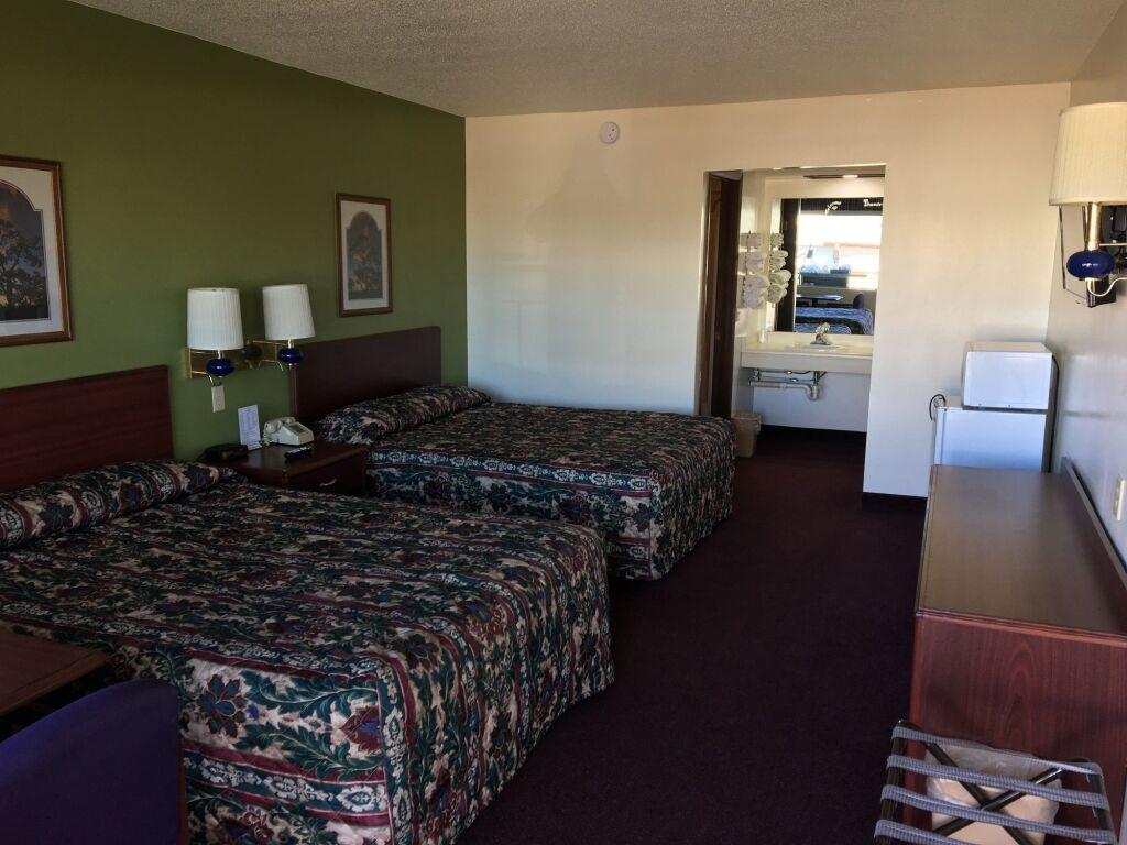 hotel image 12