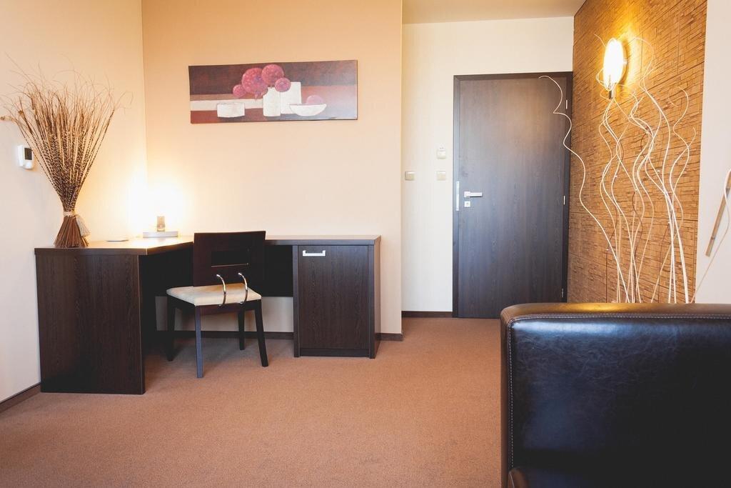 hotel image 13