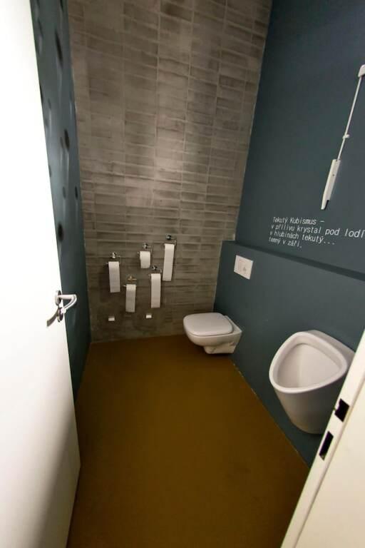 hotel image 78