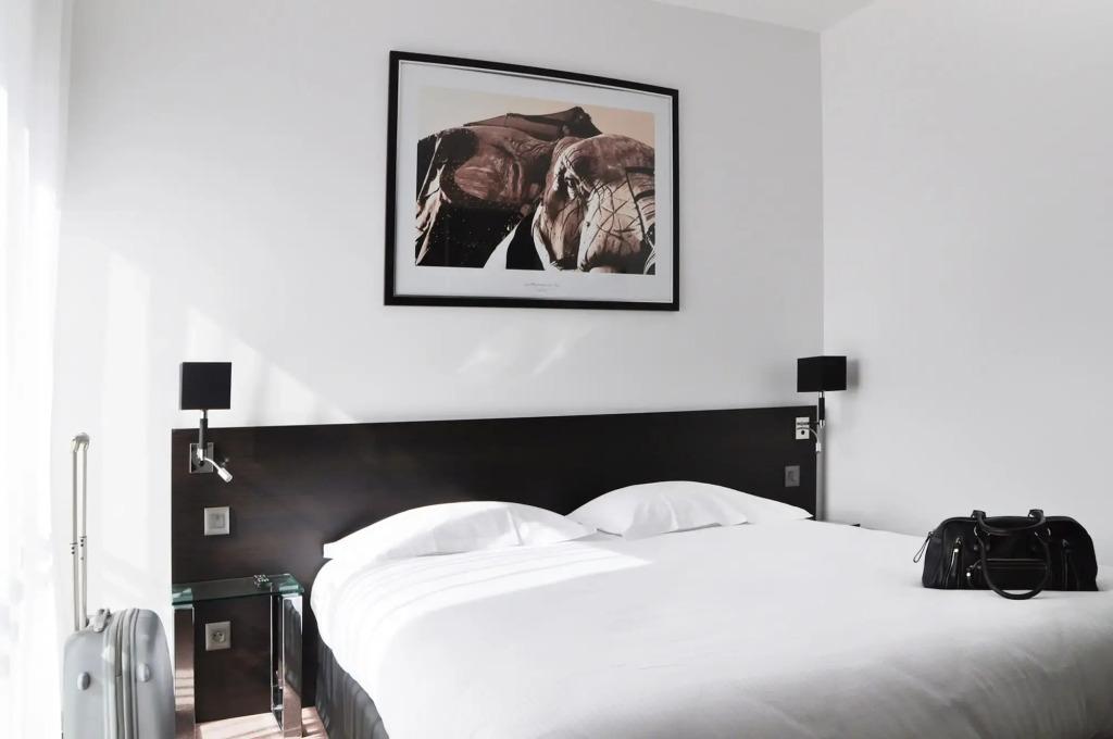 hotel image 16