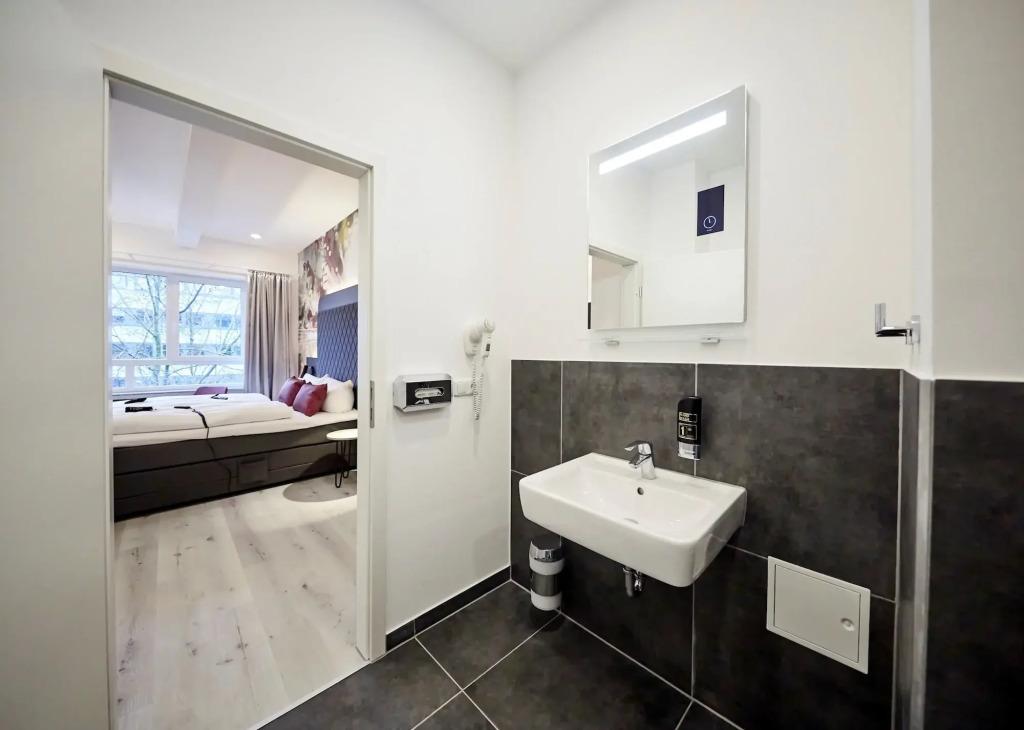 hotel image 12