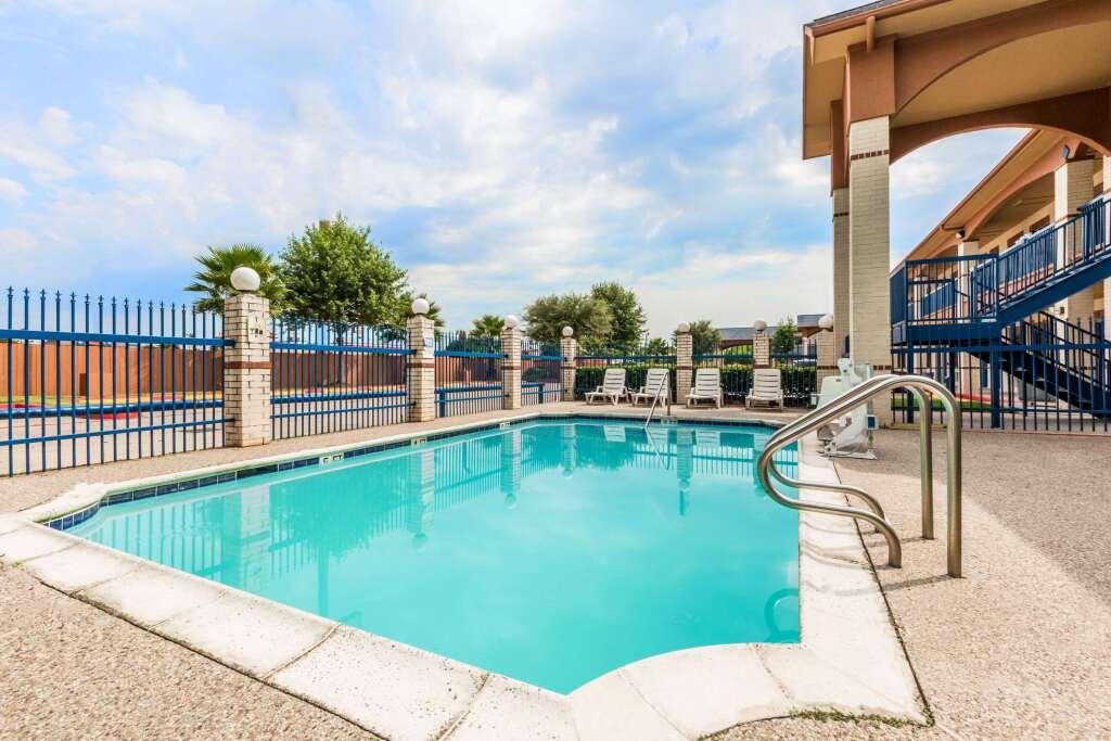 hotel image 9