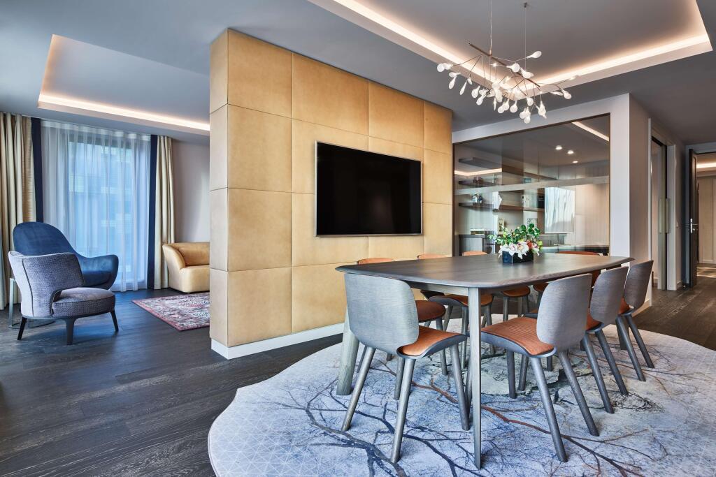 hotel image 39