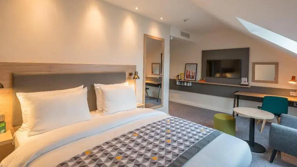 hotel image 10