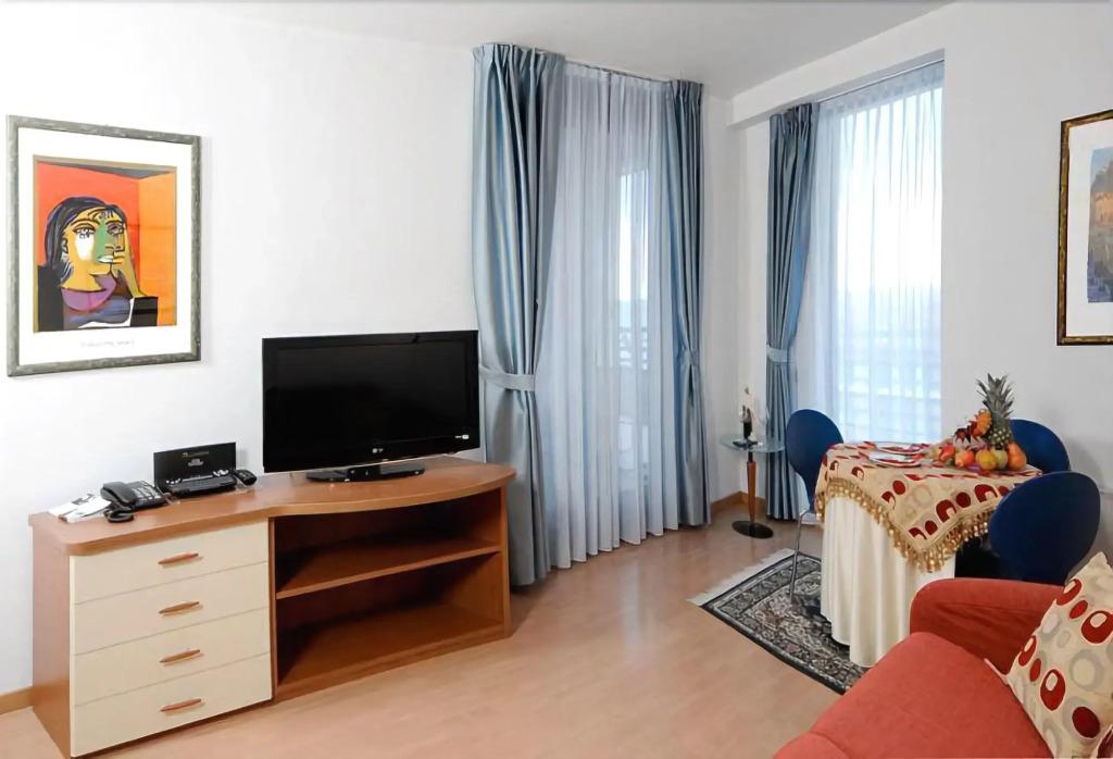 hotel image 16