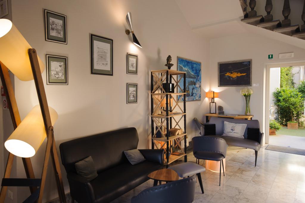 hotel image 12