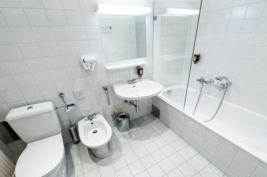 hotel image 13
