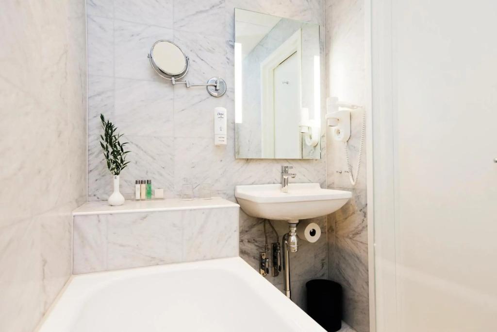 hotel image 29