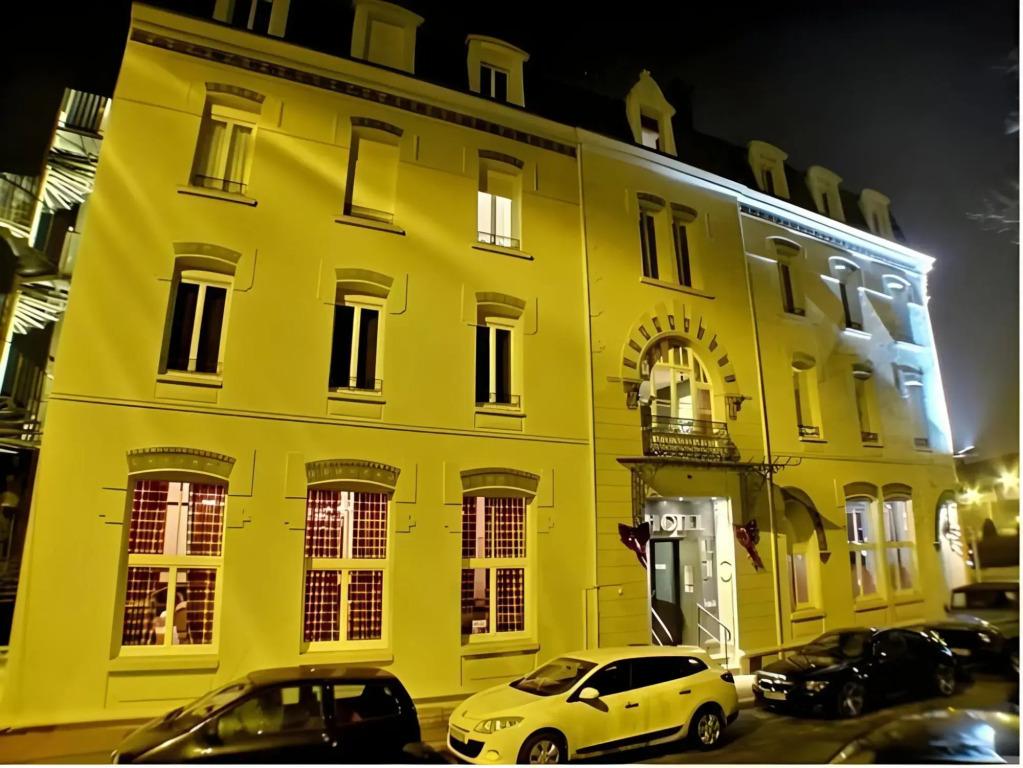 hotel