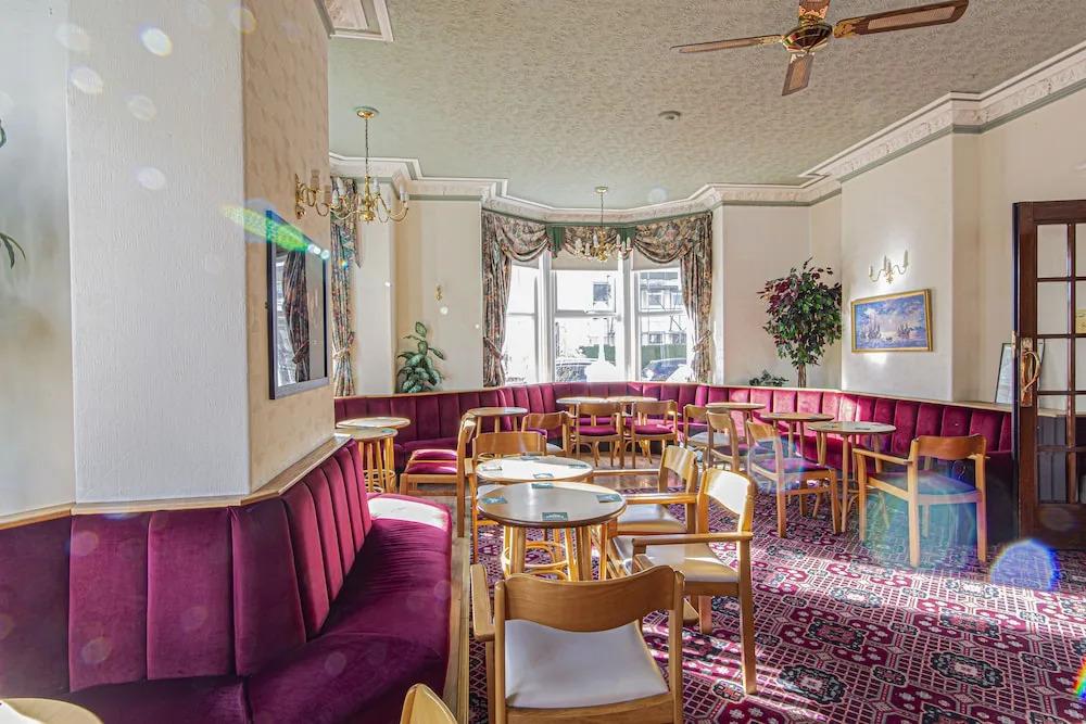hotel image 10