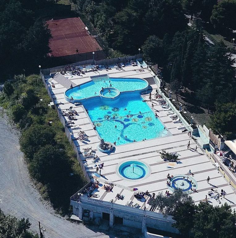 hotel image 12