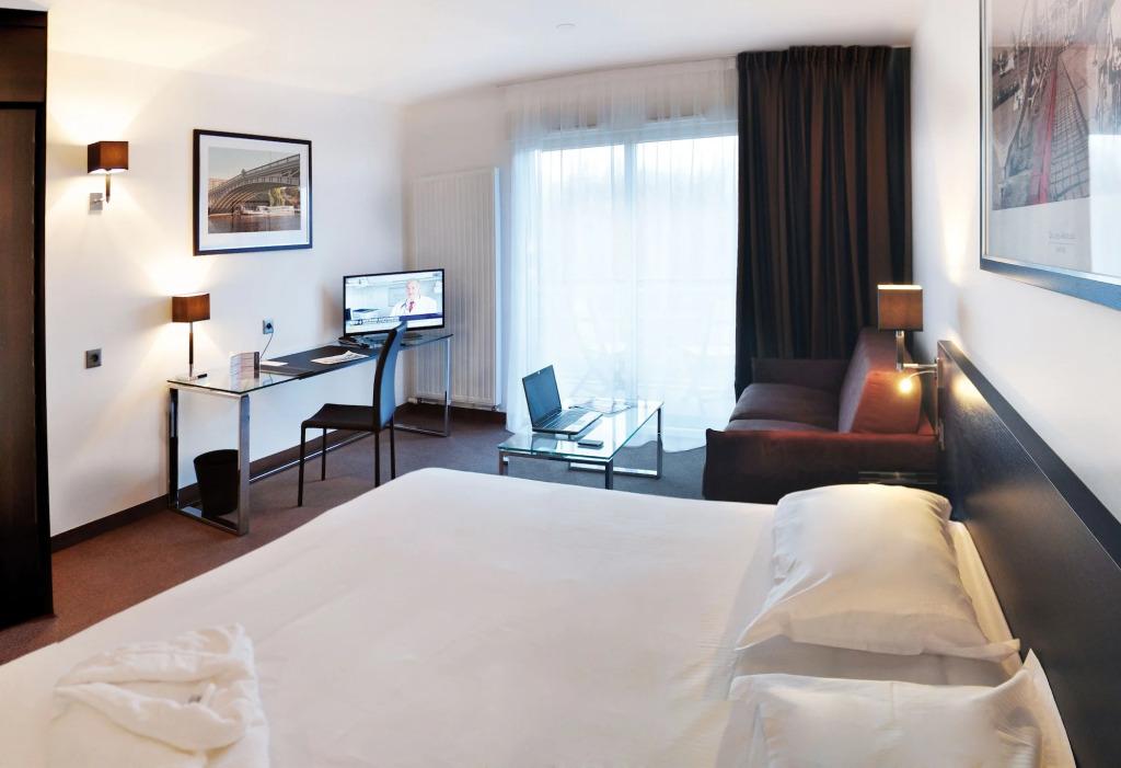 hotel image 9
