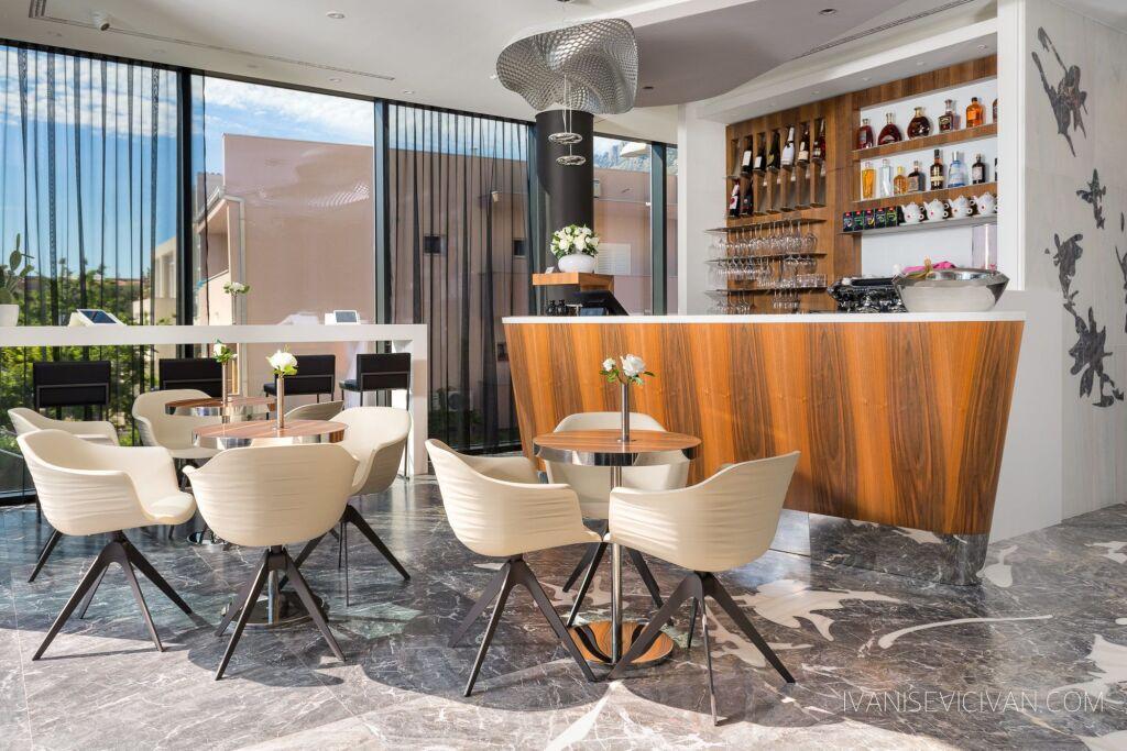 hotel image 39
