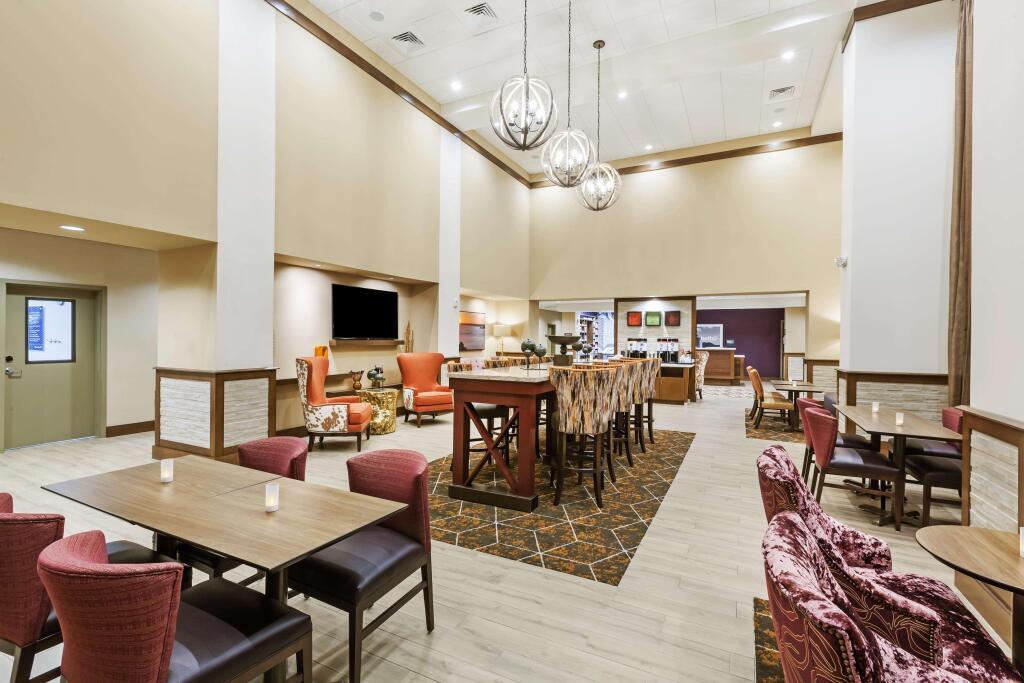 hotel image 10