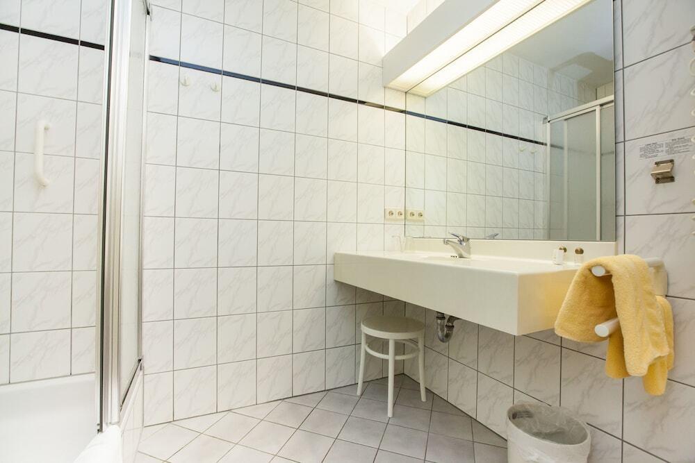 hotel image 13