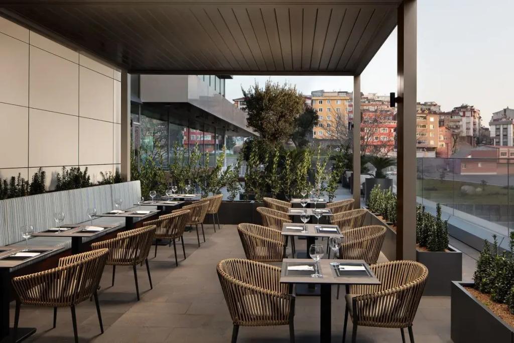 hotel image 12