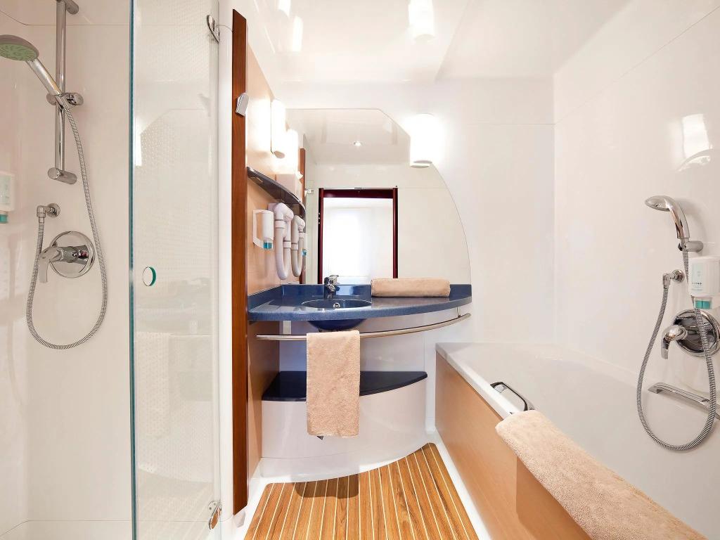 hotel image 10
