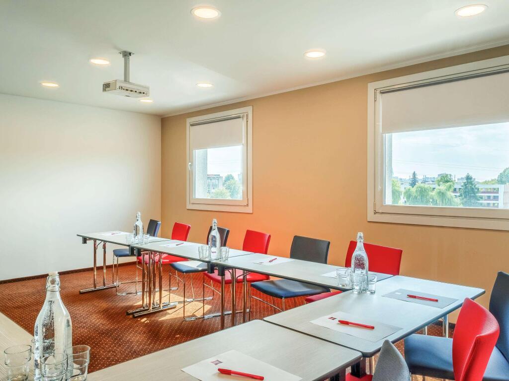 hotel image 12