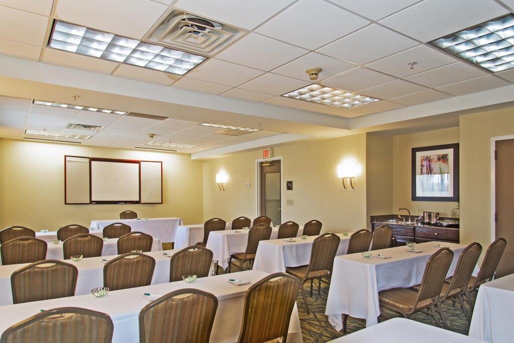 hotel image 16