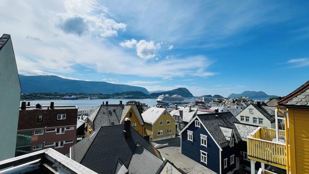 hotel image 12