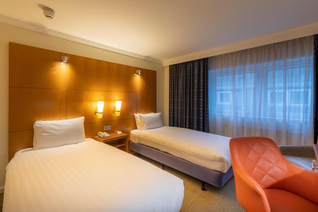 hotel image 16