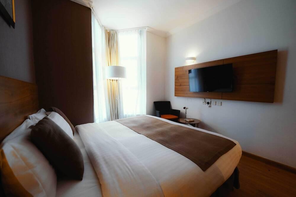 hotel image 9