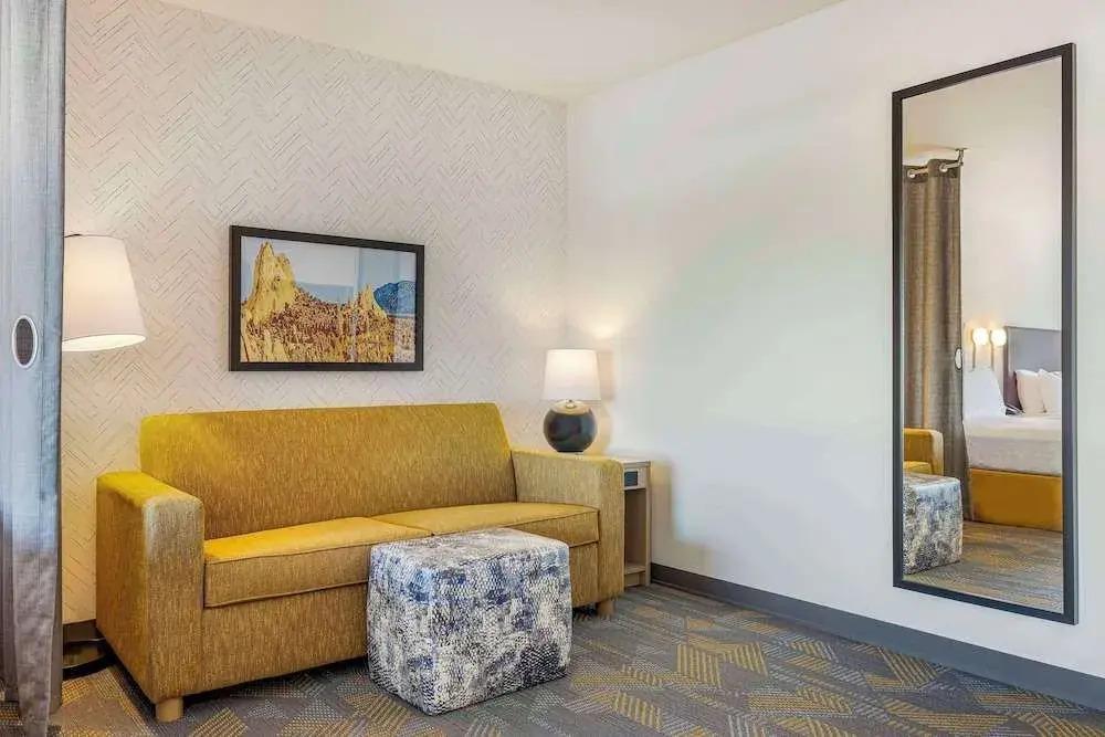 hotel image 13
