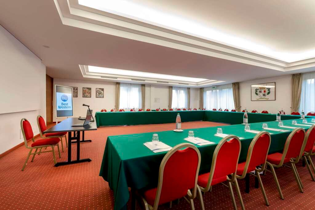 hotel image 9