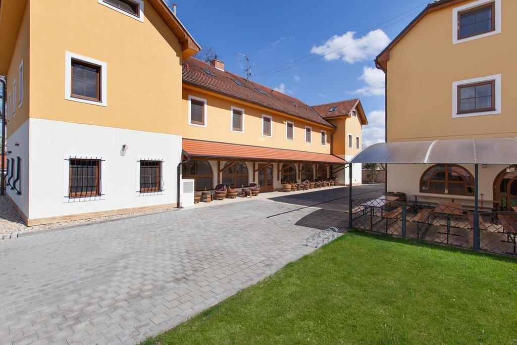 hotel image 14
