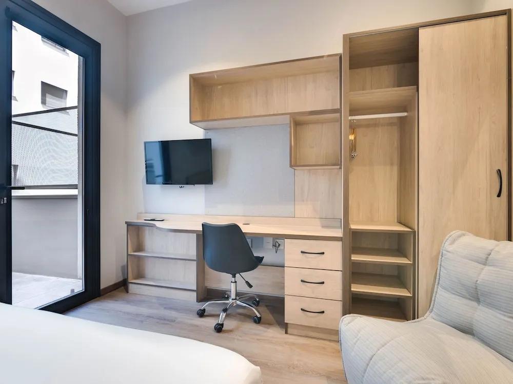 hotel image 16