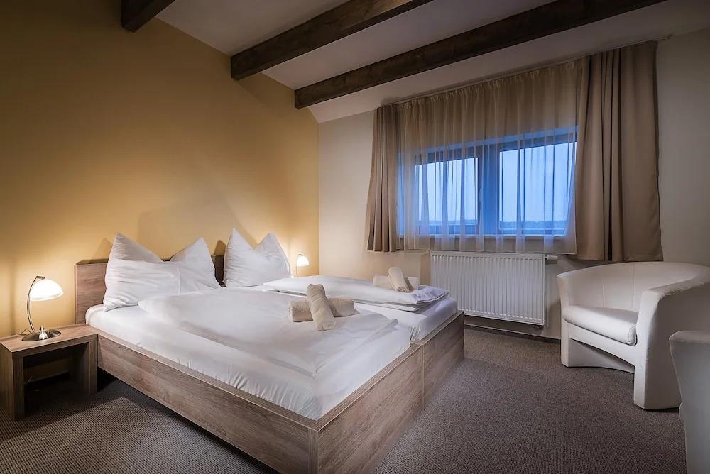 hotel image 28