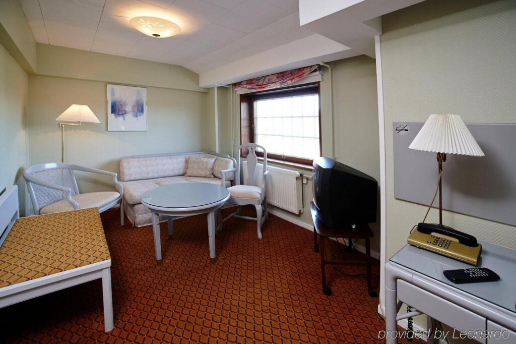 hotel image 16
