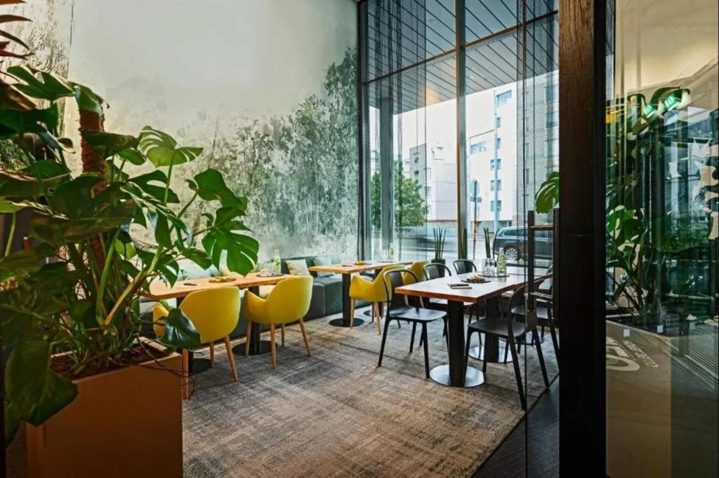 hotel image 12