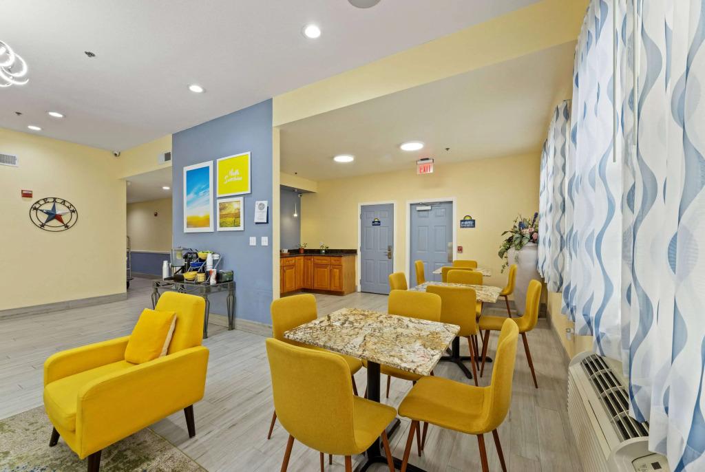 hotel image 9