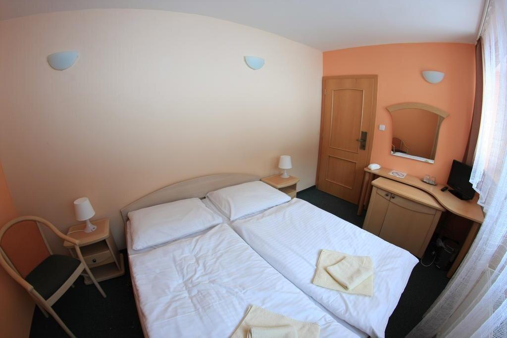 hotel image 13