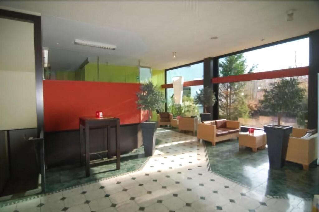 hotel image 16