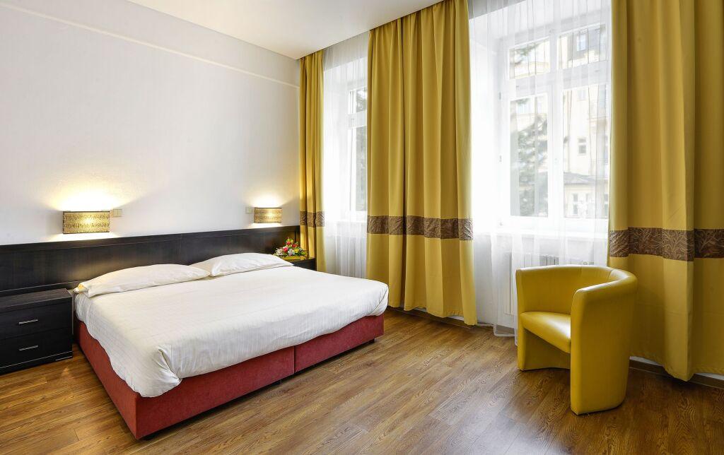 hotel image 11