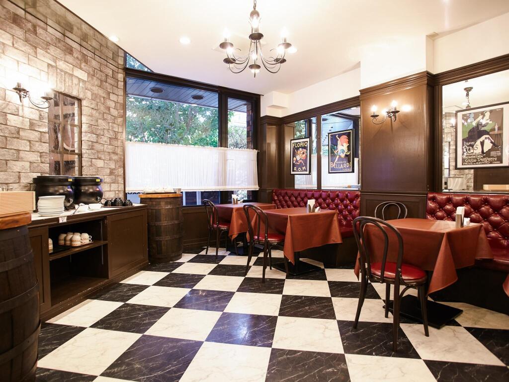 hotel image 8