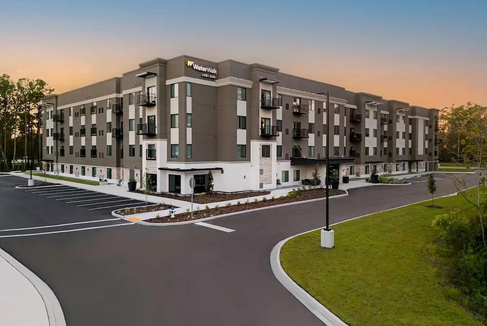 hotel image 13
