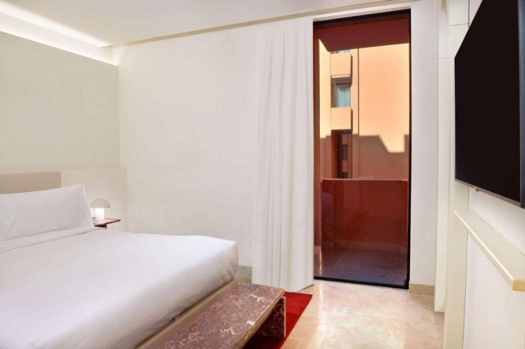 hotel image 9